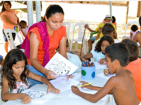 GOVERNO MUNICIPAL DE ITAIÇABA REALIZA CARAVANA SOCIAL NA COMUNIDADE DO SERROTE.